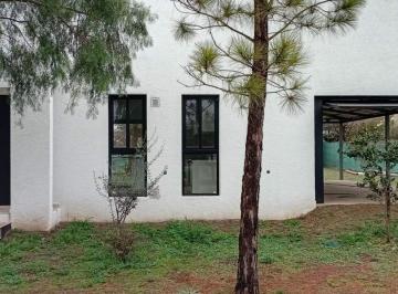 Casa · 130m² · 5 Ambientes · 1 Cochera · Venta Casa a Estrenar 3 Dorm. en Bela Vista