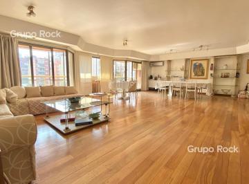 Departamento · 250ha · 5 Ambientes · 2 Cocheras · Frente Al Solar de La Abadía