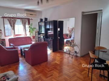 Departamento · 75m² · 4 Ambientes · Cuatro Ambientes en Almagro
