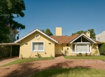Casa · 470m² · 5 Ambientes · Casa en Campo Chico Country Club