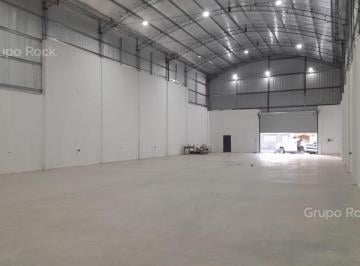 Bodega-Galpón · 700m² · Deposito Industrial a Estrenar
