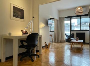Departamento · 63m² · 2 Ambientes · Departamento Luminoso en Recoleta