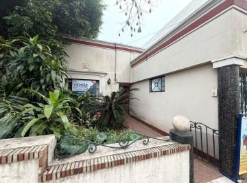Casa · 363m² · 5 Ambientes · 1 Cochera · Casa/lote en Villa Lynch a m. de Gral. Paz Ideal Para Galpón, Deposito, Logística