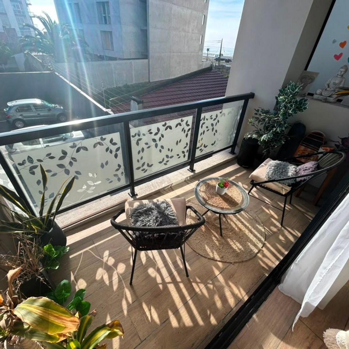 Moderno monoambiente de 37 m² totales — Constitución, vista abierta