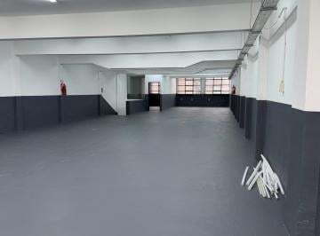 Depósito · 700m² · Depósito - Flores