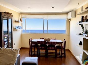 Departamento · 79m² · 5 Ambientes · Apartamento de 3 Dorm. en Venta en Barrio Sur, Montevideo