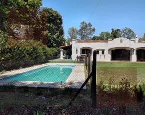 Casa · 300m² · 8 Ambientes · Brumana 1300 Enero