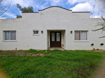 Casa · 149m² · 5 Ambientes · 1 Cochera · Venta Casa, 4 Dorm., 2 Baños, Parque Sakura, Galvez Al 500, Apto Crédito