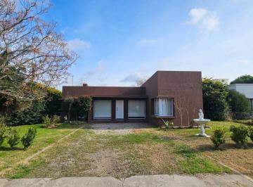 Casa · 167m² · 3 Ambientes · Casa Venta Pileta Quincho Altos de Manzanares