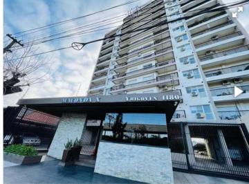 Departamento · 45m² · 2 Ambientes · Departamento Dos Ambientes con Balcon y Piscina, Complejo Maconda X. Quilmes Centro