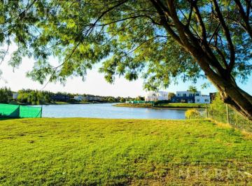 Terreno · 927m² · Lote en Venta a La Laguna Area 1 Barrio San Matías Escobar