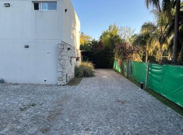 Departamento de 3 ambientes, La Plata · Dúplex en Venta Dos Dorm., Gonnet