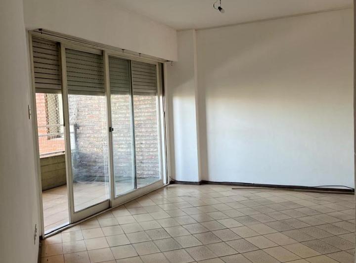 Departamento · 71m² · 4 Ambientes · 1 Cochera