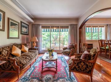 Departamento · 172m² · 5 Ambientes · Venta 2 Deptos 3 y 2 Amb Pza Misericordia, Flores