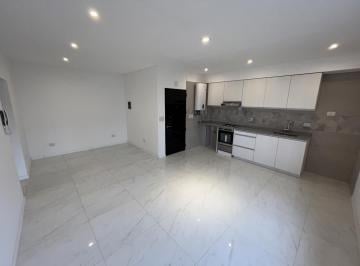 Departamento · 49m² · 2 Ambientes · Departamento Dos Ambientes en Alquiler - Sarandi