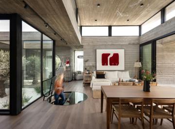 Casa · 245m² · 4 Ambientes · Casa en Venta en Puertos del Lago Riberas