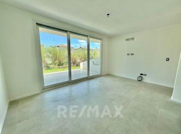 Departamento · 44m² · 2 Ambientes · 1 Cochera · Venta Dpto 2amb Jardin a Estrenar Saravi Village