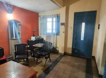 Casa · 76m² · 2 Dormitorios · Casa a Refaccionar a m de Salvador del Carril