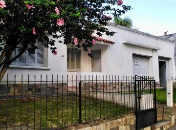 Casa · 133m² · 4 Ambientes · Casa en Venta - 3 Dorm. 1 Baño - Uruguay