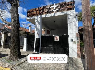 Casa · 95m² · 5 Ambientes · 1 Cochera · PH 3 Dorm. Venta - Florida Mitre/este
