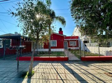 Casa · 100m² · 4 Ambientes · 1 Cochera · Casa en Marqués de Sobremonte