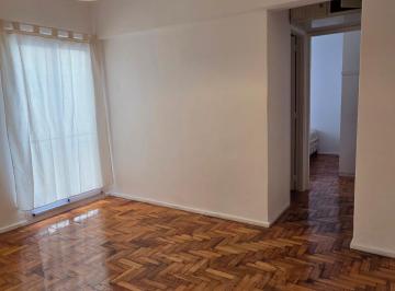 Departamento de 2 ambientes, Caballito · Se Alquila Depto Dos Amb Luminoso Pque Rivadavia