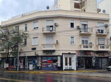 Edificio · 1100m² · Edificio Casa en Block 20 U Venta Pque Chacabuco