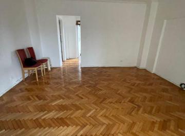 Departamento de 2 ambientes, Almagro · 2 Ambientes con 2 Balcones y Vista Abierta!