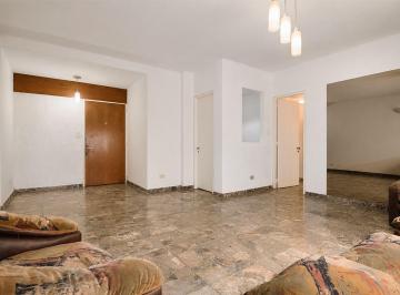 Departamento · 69m² · 3 Ambientes · 1 Cochera · Departamento Venta 3 Ambientes Belgrano C/dependen