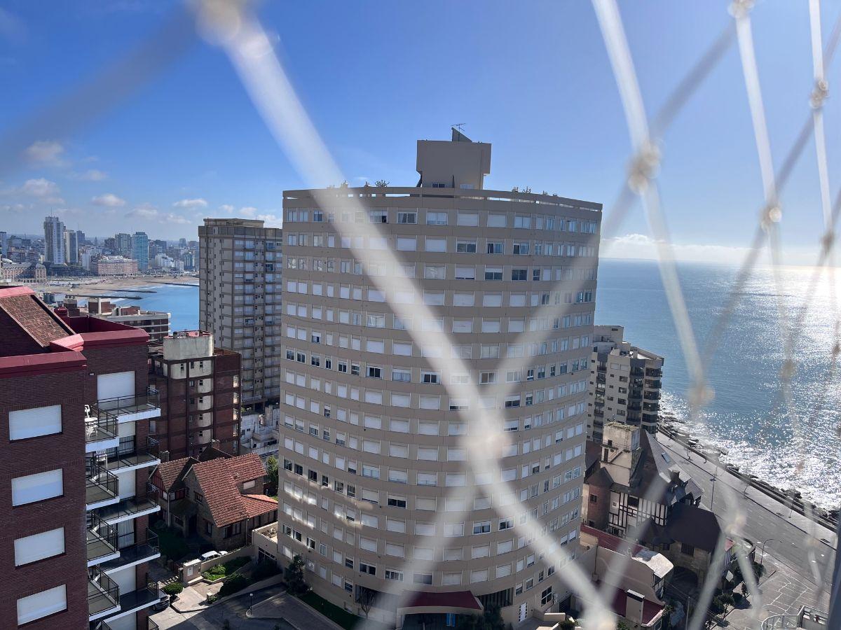 Venta excelente departamento completamente reciclado con cochera y baulera