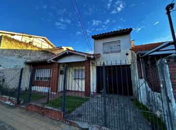 Casa · 130m² · 5 Ambientes · 1 Cochera · Casa en Venta, Beccar| Dos Viviendas Mismo Lote