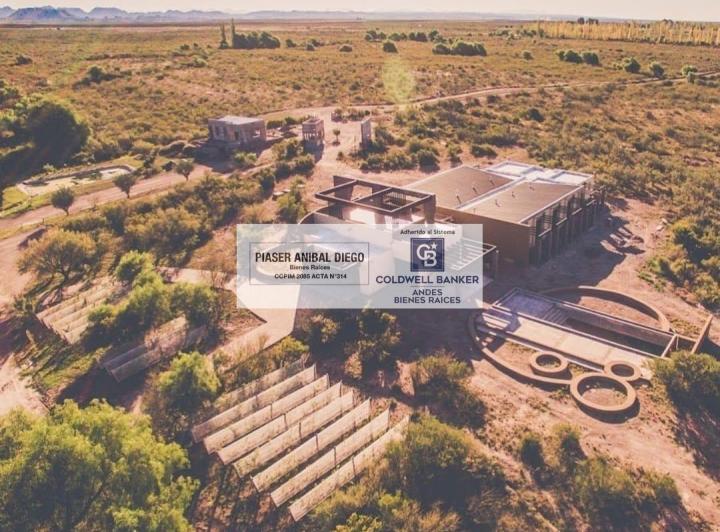 Terreno · 2038m²