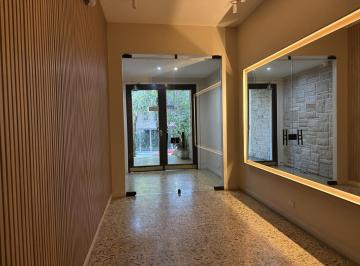 Departamento · 106m² · 4 Ambientes · 1 Cochera · Belgrano 4 Amb Frente 110 m². Coch. Lav Indep. Baulera. Zona Ub