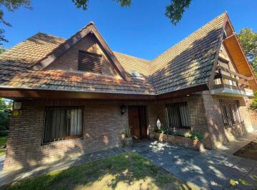 Casa de 5 ambientes, San Isidro · Casa en Venta en Martinez