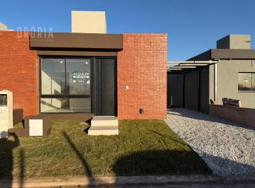 PH · 64m² · 3 Ambientes · 1 Cochera · Duplex Dos Dorm. en Alquiler - Rincones de Manantiales