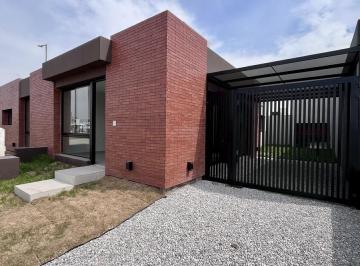 PH · 64m² · 3 Ambientes · 1 Cochera · Duplex Dos Dorm. en Alquiler - Rincones de Manantiales