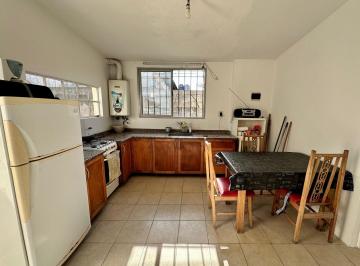 Casa · 104m² · 4 Ambientes · 1 Cochera · Casa 3 Ambientes en Venta en Korn con Departamento