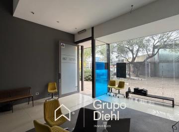 Local comercial · 70m² · 4 Ambientes · Local Comercial en Alquiler Sobre Heriberto Martínez Al 6100