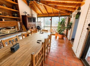 PH · 120m² · 4 Ambientes · 5 Ambientes Entrada Independiente Quincho Terraza