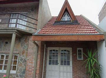 Casa de 4 ambientes Venta USD 180.000 · Hermosa Casa Lista Para Habitar!