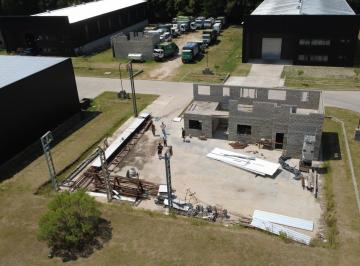 Bodega-Galpón · 500m² · 2 Ambientes · 2 Cocheras · Galpón en Venta en Exaltación de La Cruz