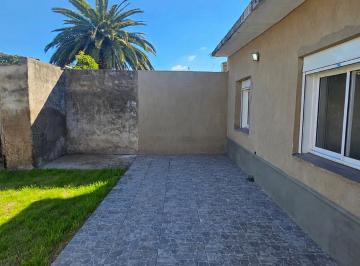 Casa de 3 ambientes, Bahía Blanca · Oportunidad Real. Hermosa Casa en Venta