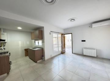 Departamento · 75m² · 3 Ambientes · 1 Cochera · Alquiler de Departamento Planta Baja Carrodilla