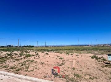Terreno · 266m² · Lote en Abras de Manantiales