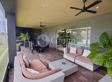 Casa · 265m² · 6 Ambientes · 3 Cocheras · Antes: Usd 4500 - Casa en Alquiler en Haras Santa Maria, Escobar