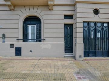 PH · 104m² · 3 Ambientes · 1 Cochera · Casa en Venta La Plata 2 Dorm. Cochera
