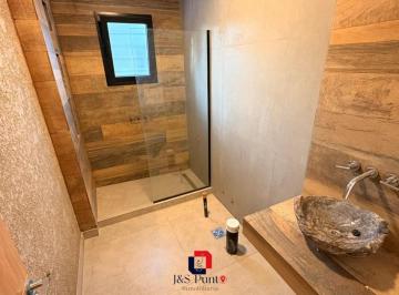 Casa · 150m² · 4 Ambientes · Duplex en un Housing de Arguello