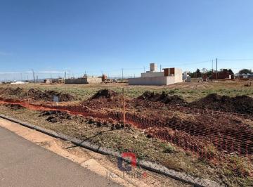 Terreno · 250m² · Lote en Cuestas de Manantiales