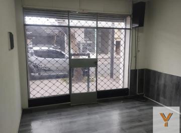 Local comercial · 17m² · Local en Alquiler - 1 Baño - 17 m - Monte Castro
