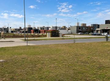 Terreno · 294m² · Colinas de Manantiales* 14 m de Frente | Apto Dúplex | Frente a Espacio Verde